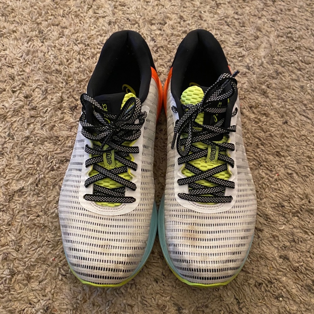 ASICS - Picture 6 of 6